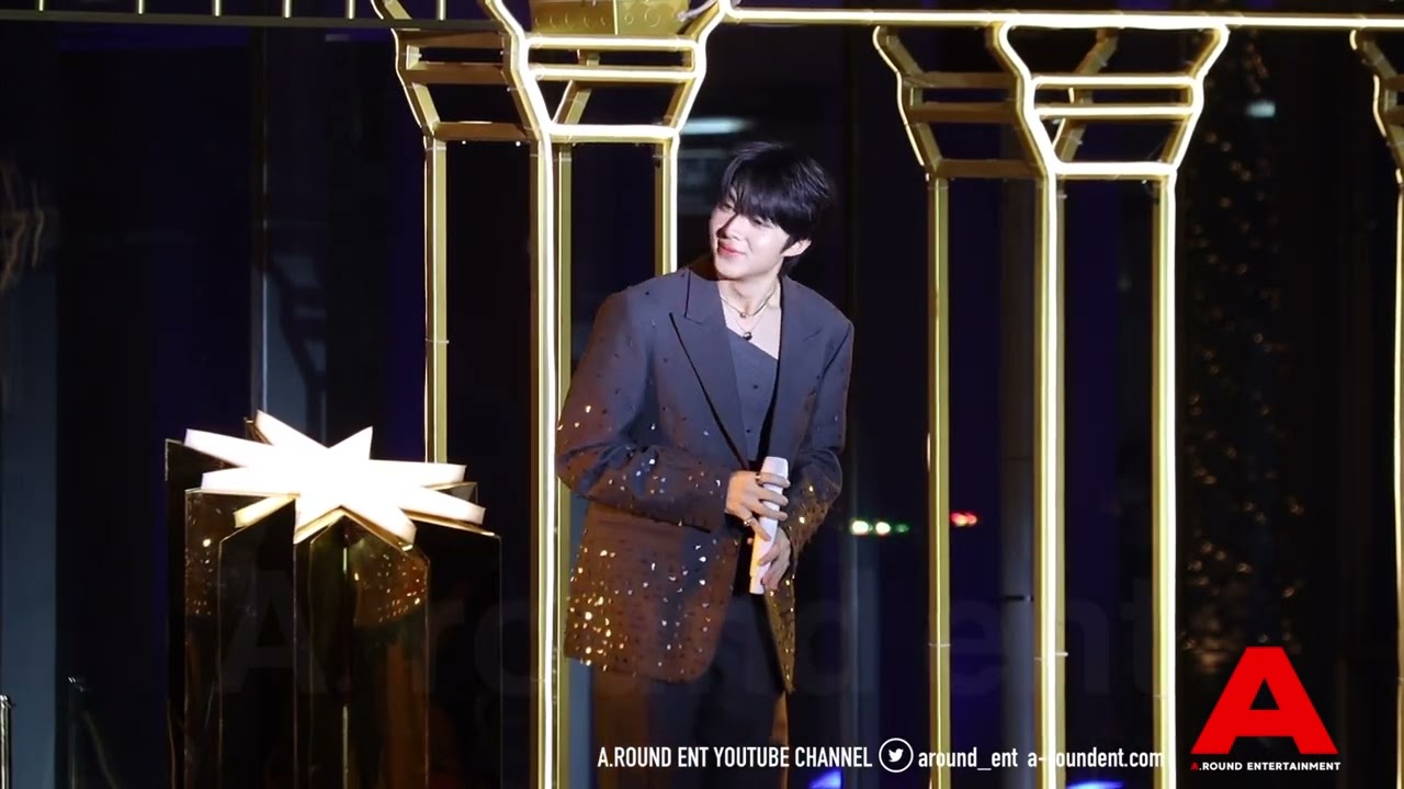 โชว์พิเศษ จาก “นุนิว-ชว​รินทร์​” ในงานเปิดไฟต้นคริสต์มาสของ Bulgari ภายใต้ธีม “Magnificent Wonders”