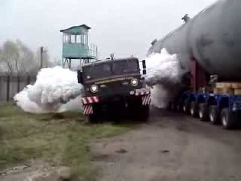 Видео: Soviet Union truck MAZ-537 | МАЗ-537 дал газу