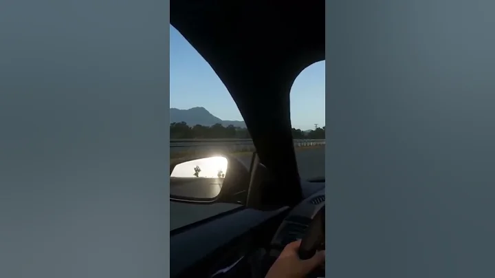 (700hp Bmw M2) vs (560hp Corvette C6 Zo6) - 40 Roll