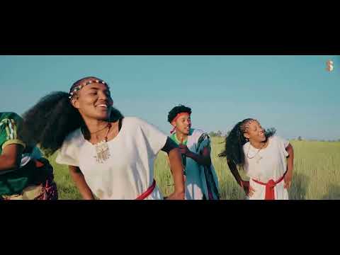 Abarraa Warquu Sandal Magaal Oromo Music
