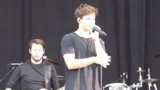 Video thumbnail of "Wincent Weiss ey da müßte Musik sein live Vorband Unheilig Ochtrup 3 9 2016"