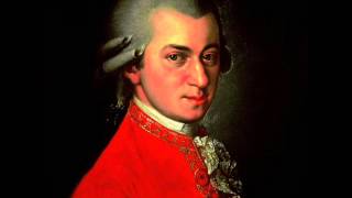 Mozart: Overture - 'Die Zauberflöte' chords