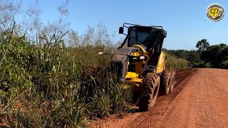 PATROL NO PATROLAMENTO DE ESTRADA, RECUPERAÇÃO DO CASCALHO/Patrola/Motoniveladora/Road Grader GD655.