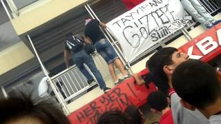 İzmir Kordonda Direniş Karşıyaka Göztepe El Ele