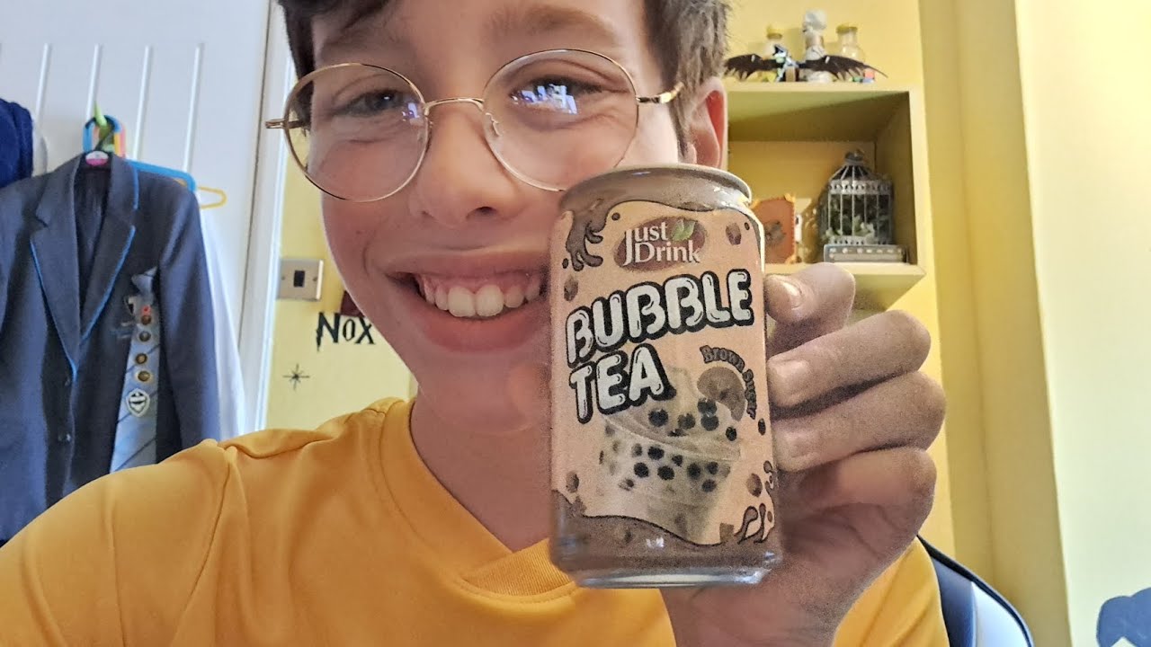 trying boba tea - YouTube