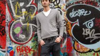 Download Lagu Paul Ritch - Carrrrramba (Monkey Mix) MP3
