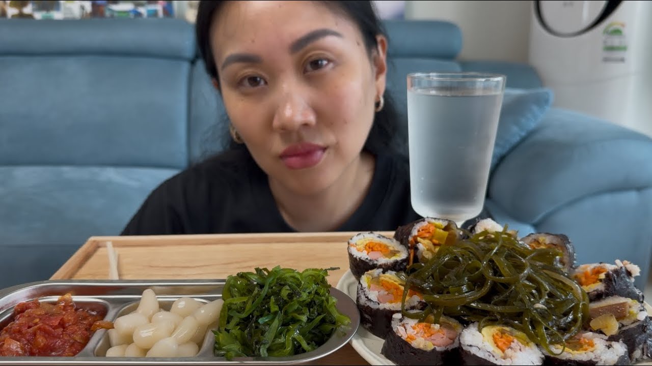 MUKBANG /КИМПАБ И САЛАТИКИ /КАК ВЫ ОТДЫХАЛИ В МОЛОДОСТИ?💃🏻👯‍♀️🕺🪩