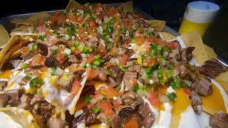 Nachos Con Arrachera y Frijoles - Parrilleros Monterrey