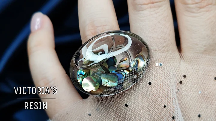 DIY Mother-Of-Pearl UV Resin Bubble Shaker Ring