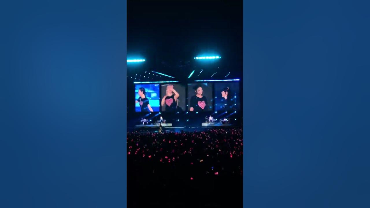 Black Pink Membawakan Lagu as if it's your last Di GBK