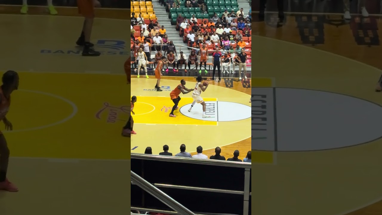 # metrosdesantiago #LNB #basquet #Santiagodeloscaballeros #torneo