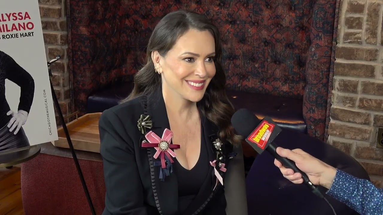 FALL / SPRING PREVIEWS: Alyssa Milano in Chicago