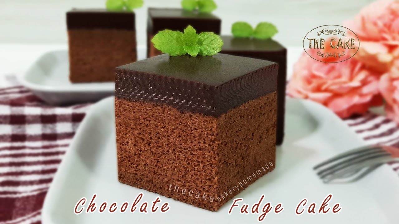 Chocolate Fudge Cake Recipe : By The Cake