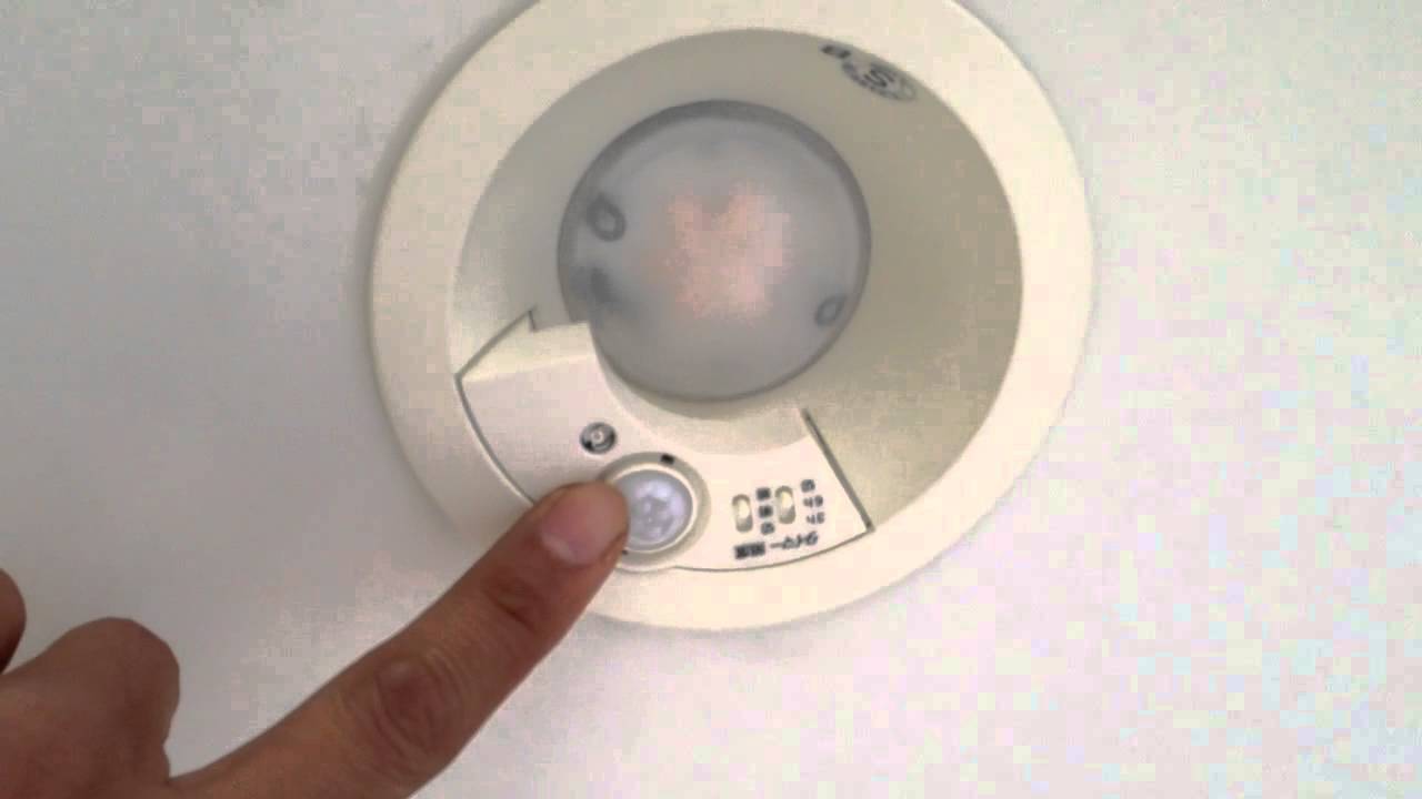 富士市 電気工事 LED ダウンライト 取付 設置