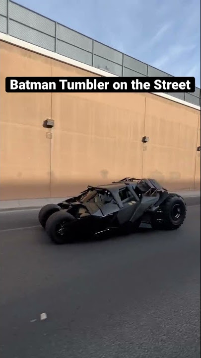 Our Tumbler Tribute ran around several streets in Vegas this past weekend after SEMA 🦇🤍 #batman