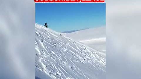 Splitboarders have close encounter with avalanche