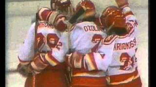 Молодёжный ЧМ по хоккею 1992.Разорвали Канаду! Золото!!!(Молодёжный Чемпионат Мира по хоккею с шайбой 1992.Финал.СССР(СНГ)-Канада 7-2.Фюссен.Голы,лучшие моменты. Ice hockey..., 2010-12-07T08:40:26.000Z)