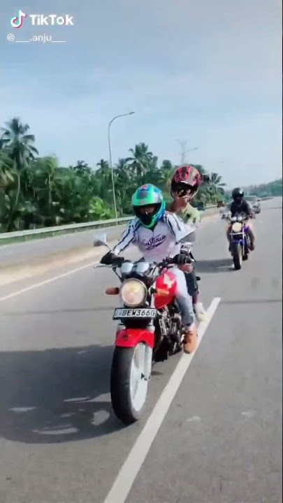 Honda hornet 250 tik tok video in sri lanka / #hornet #hornet250 #bike #bikelover #hornetriding#sl