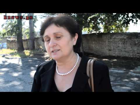 პლატონ კალმახელიძემ ბავშვებს 2014-2015 ახალი სასწავლო წლის დაწყება მიულოცა