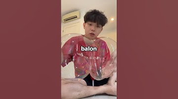 Kok di belakang badan kamu ada 2 balon ? 🤨