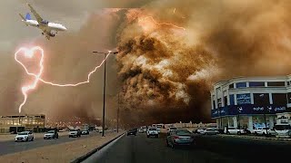 Apocalyptic  in 2022 ! During the crazy weather a strange phenomena in the sky was caught on camera