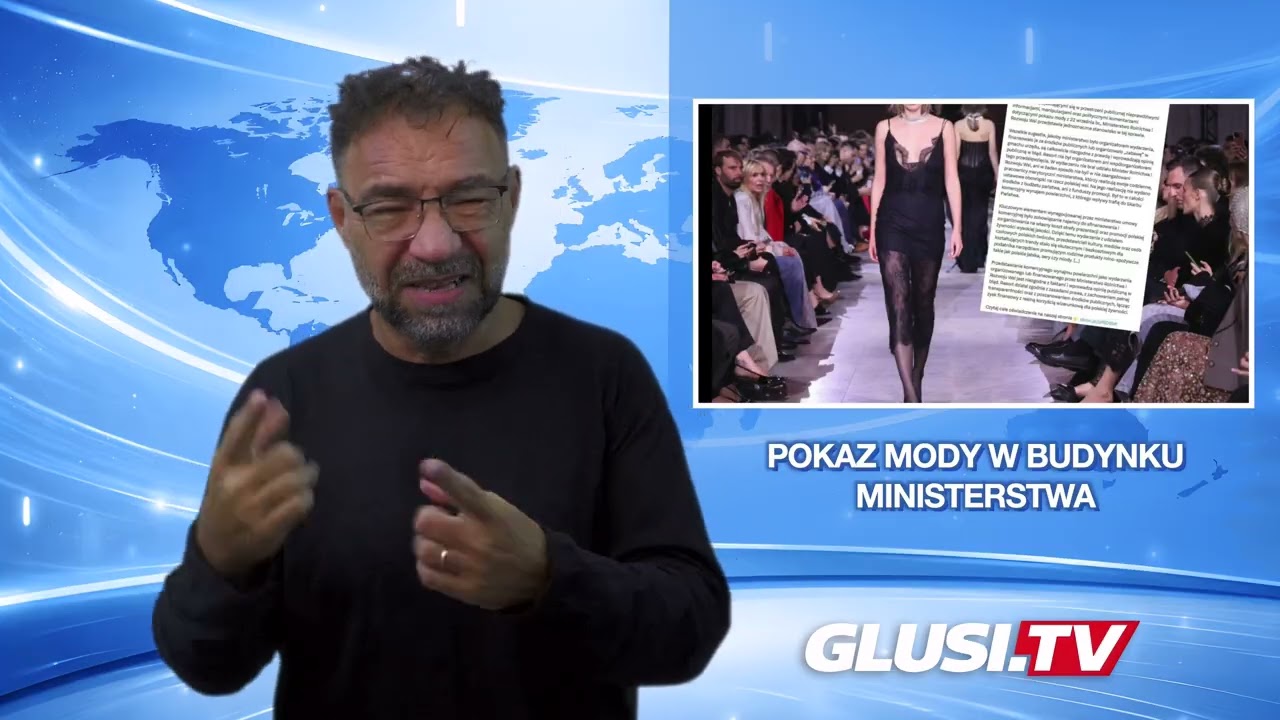 Pokaz mody w budynku ministerstwa