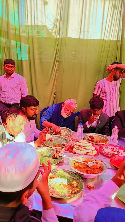 Dar e nabi per ye umr beeteHo hum pe lutf e dawaam aisaMeri jaan MadinaDil ka Chain MadinaMeri jaan