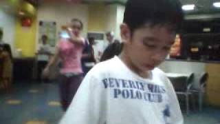 Vid0015.3gp
