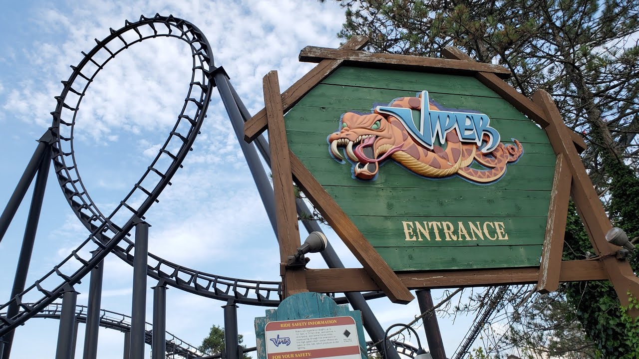 My First Visit to Six Flags Darien Lake! - YouTube