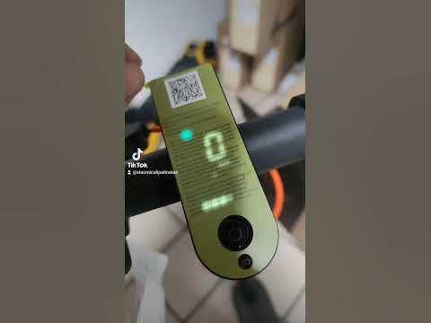 Patineta Xiaomi Electric Scooter 4 Lite - Negra