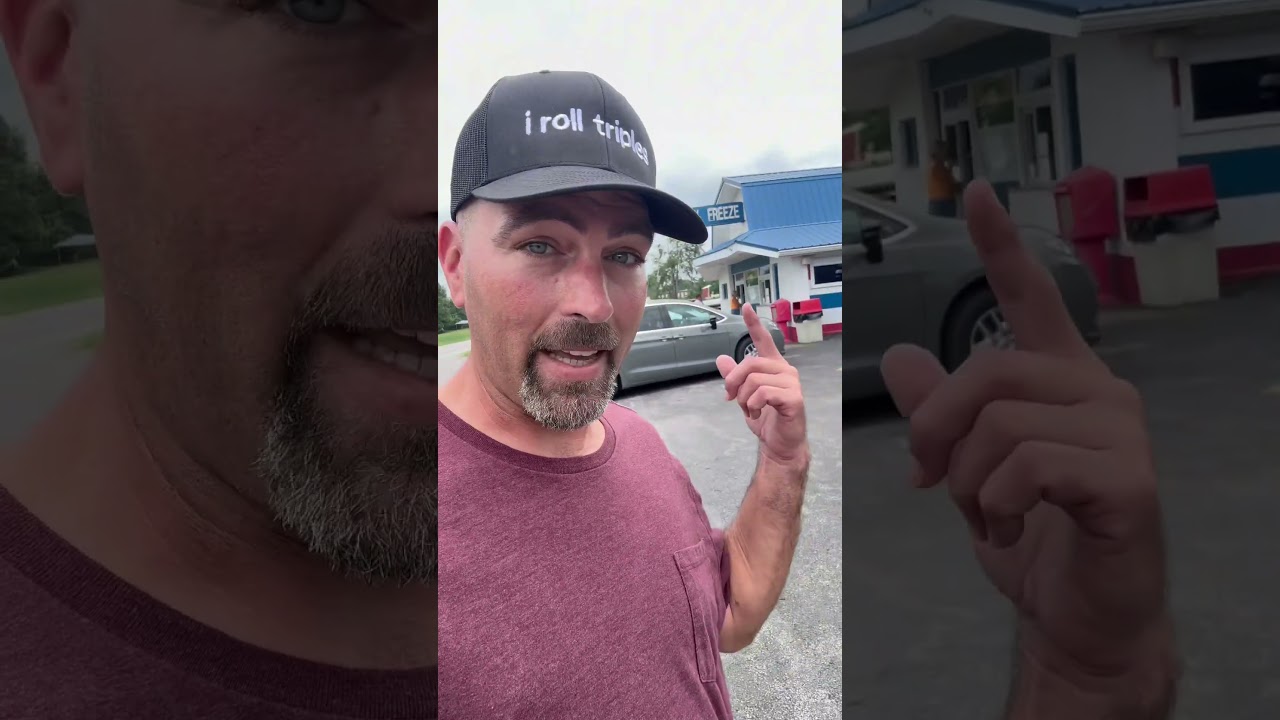 Island Burger from the Dairy Freeze in Island, Ky 🤌🏻 