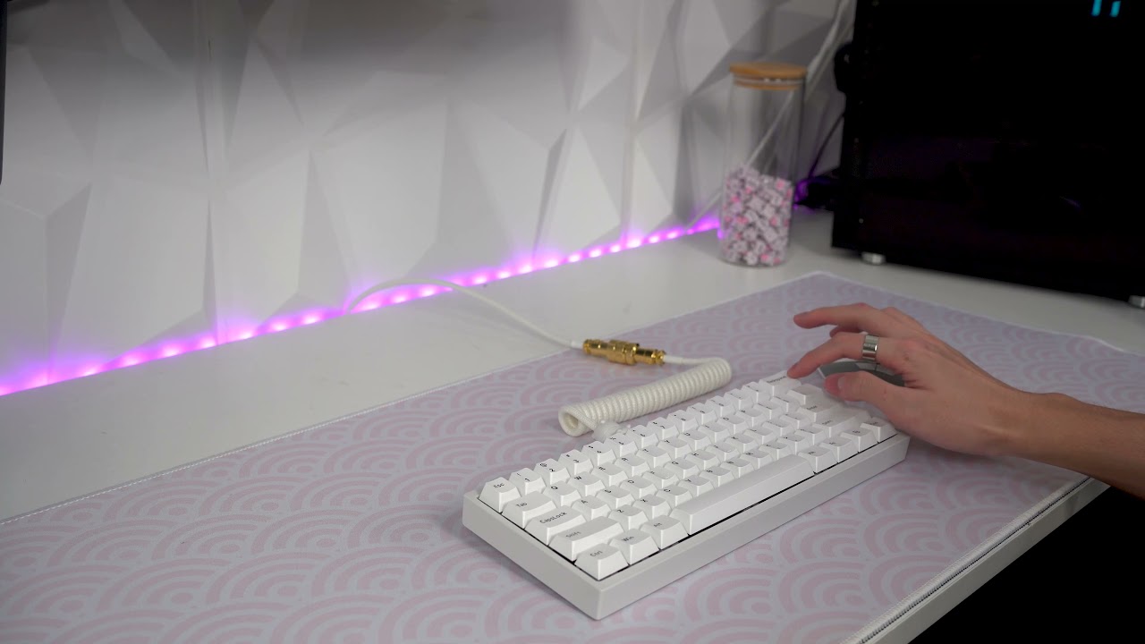 Bakeneko w/ ThicThock Marshmallow Sound Test