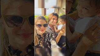 Mohsin Khan With Sister Zeba Khan And Family