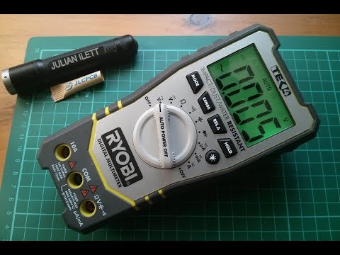 Vídeo: Les bateries de liti Ryobi funcionen amb un carregador antic?