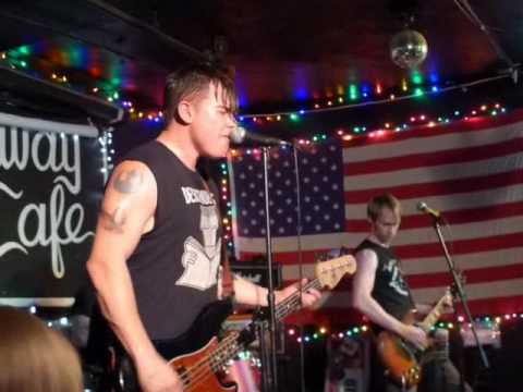 On The CInder at the Midway 2/4/17 - YouTube Punk Blowfish