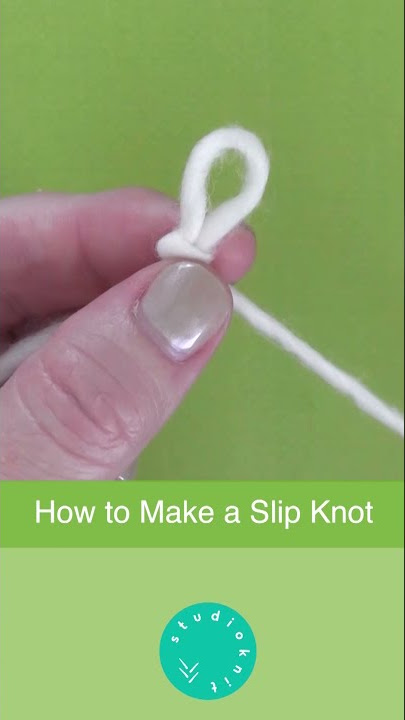 Tie a Slip Knot • Knitting Quickie  #studioknit #knittingforbeginners #knittinghelp