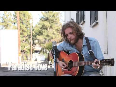 Maxim Ludwig sings "Paradise Cove" - Legends of La...