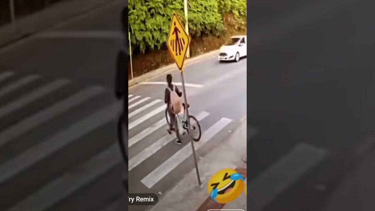 Cycle Funny Accident Short