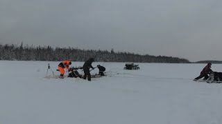 Как у Дрюни мотобуксировщик со дна озера доставали