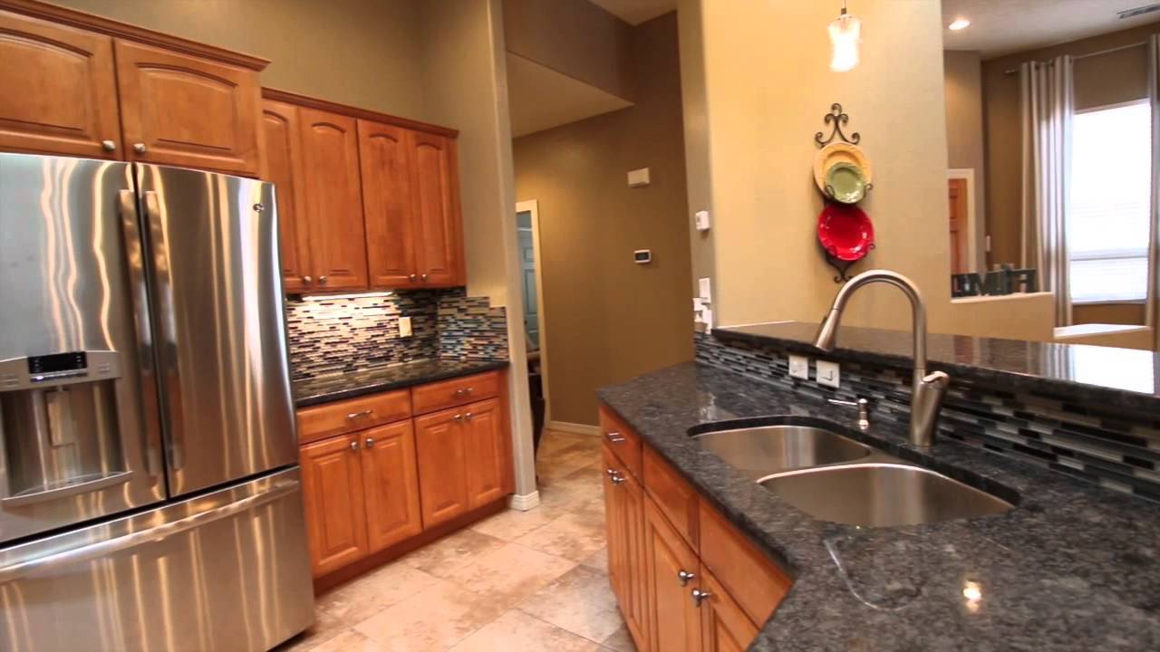 8204 Moon Ridge Trl NE Albuquerque NM  ** IS SOLD** - YouTube