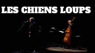 Video thumbnail of "CHARLES TRENET - Les chiens loups"