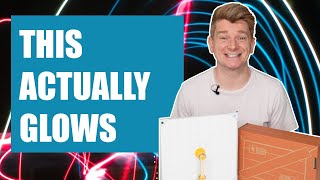 The Chaos of a Glow in the Dark Pendulum - Science Toy - KiwiCo Tinker Crate [2022]