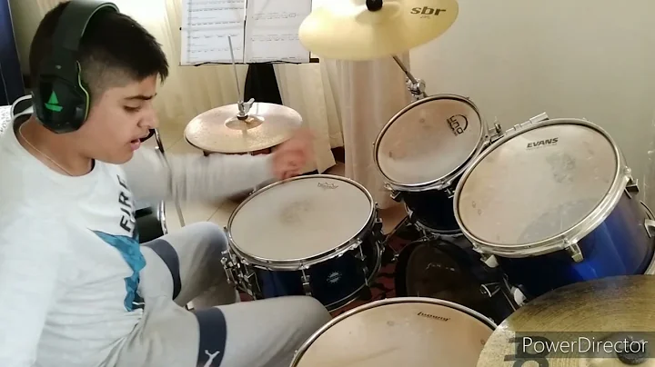 Rockin around the Christmas tree drums cover "merr...