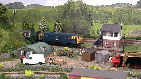 OO GAUGE SANDS ROAD MODEL RAILWAY No 23 1970s SUMMER SATURDAY STYLE, INFO, PICS + RUNNING