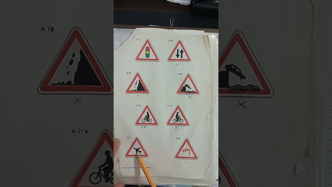 الجلسة النظرية الأولى للقيادة première séance code de route