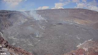 Rise of the Halema‘uma‘u crater floor