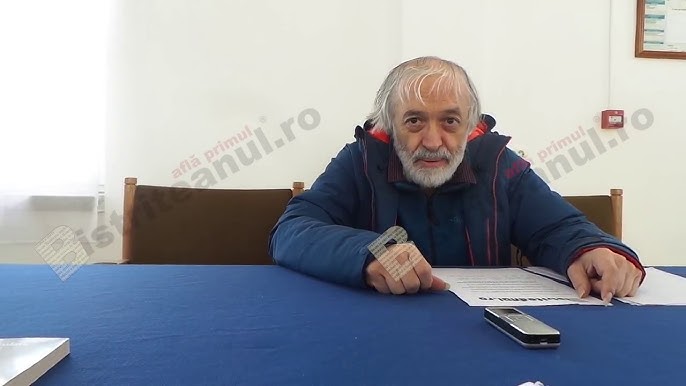 Gregorian Bivolaru Dacian Cioloș A Practicat Yoga In Cadrul școlii Misa Youtube