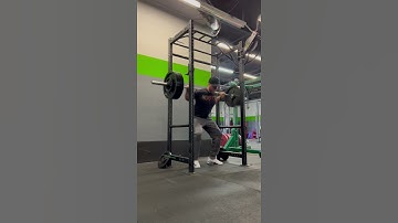 425 Paused Squat triple