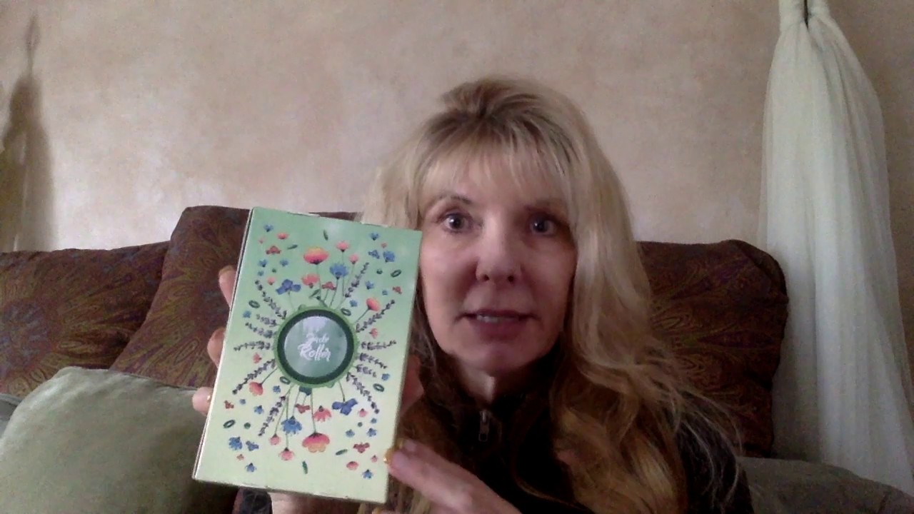 Jade Roller Review - YouTube
