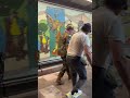 Mujer de 76 años cae en acceso del Metro Zócalo
